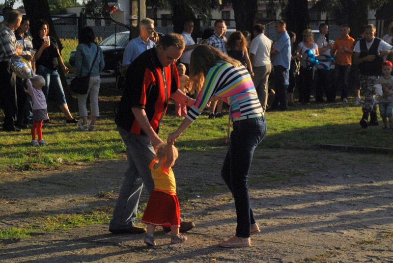 Zabawa dożynkowa w Izbicy Kujawskiej