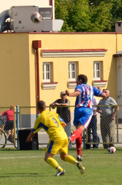 Unia wygrywa w Lubaniu