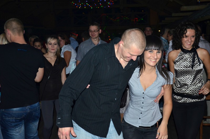 24.09 Sobotnia noc w klubie Piekarnia