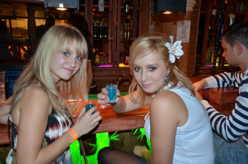 30.09 Klub Piekarnia