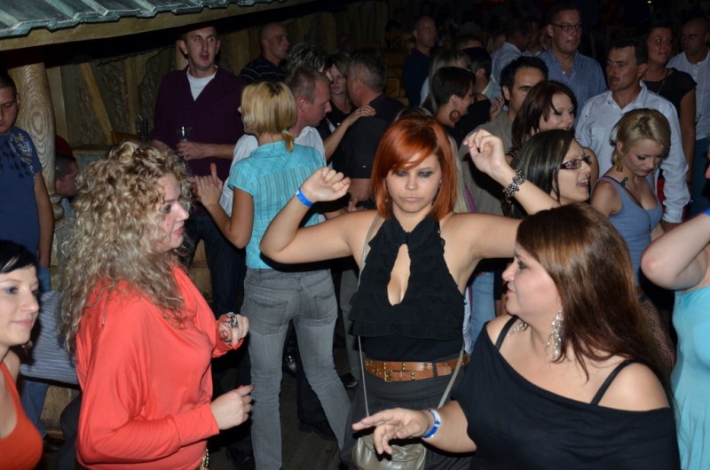 08.10 Klub Piekarnia