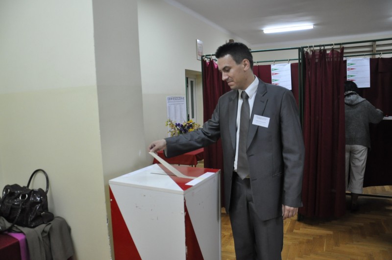 Lokale wyborcze otwarte. Włocławianie wybierają.