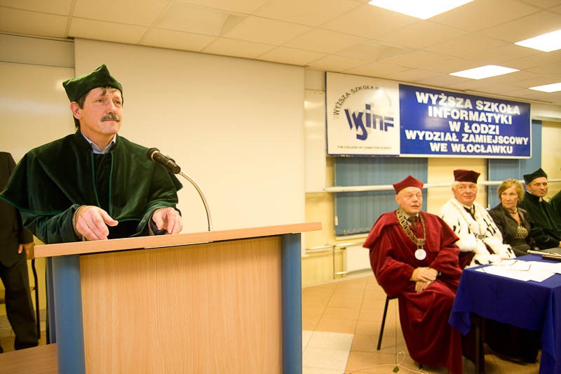 Studenci WSInf rozpoczęli rok akademicki
