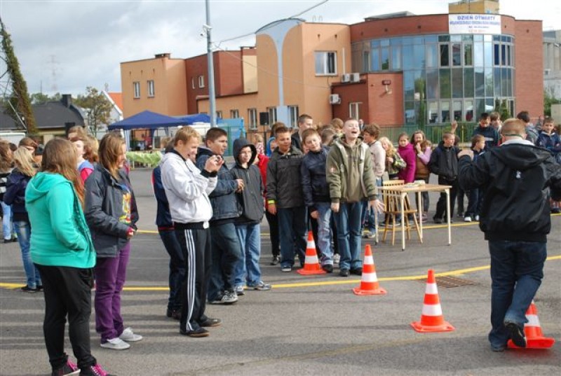Zabawy z policją