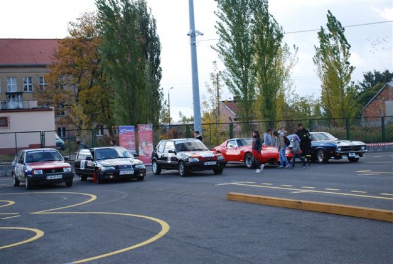 Zabawy z policją
