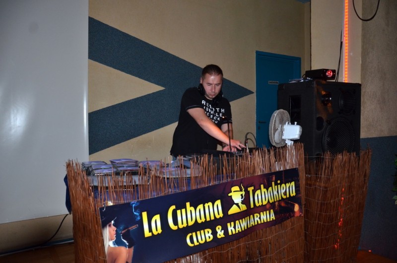 15.10 La Cubana Tabakiera