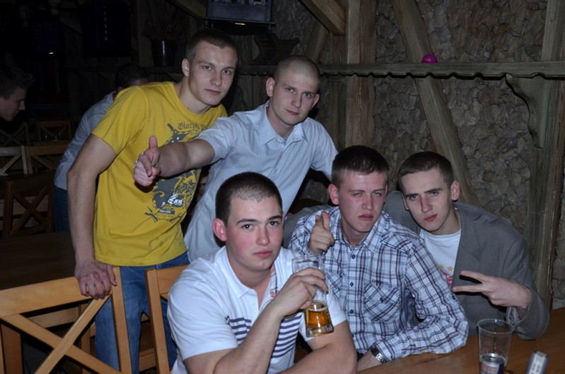 21.10 Klub Piekarnia