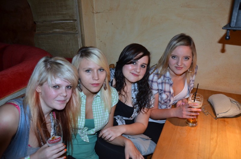 28.10 Klub Piekarnia