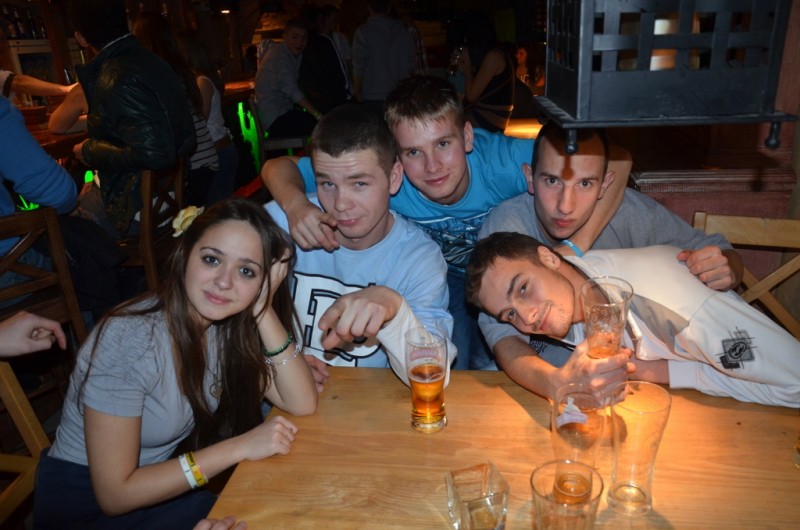 28.10 Klub Piekarnia