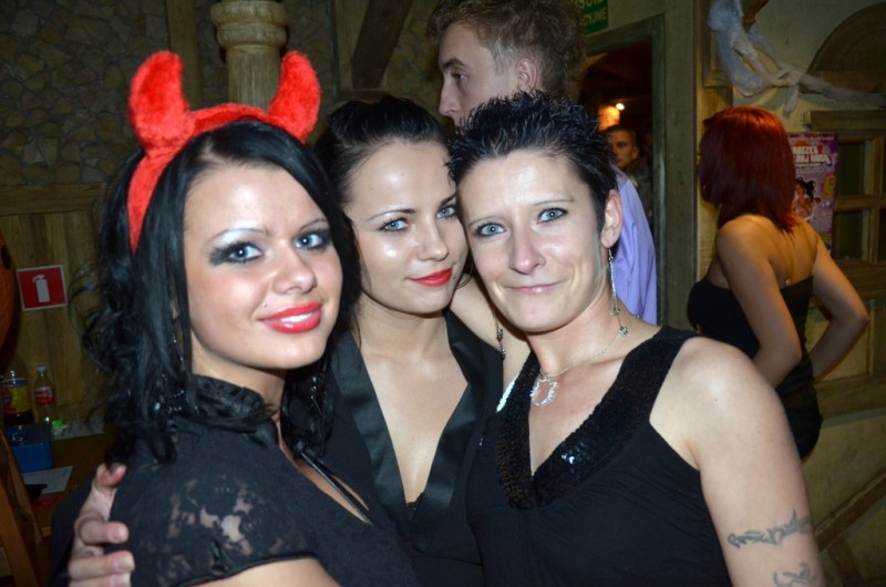 28.10 Klub Piekarnia