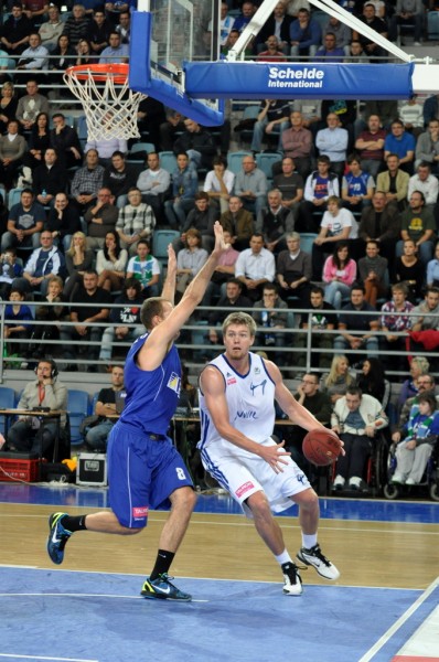 Seria podtrzymana, Basket rozbity