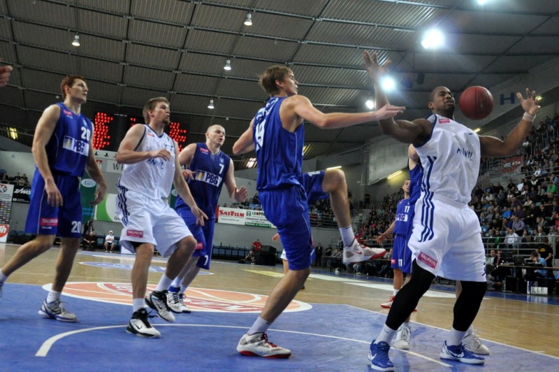 Seria podtrzymana, Basket rozbity