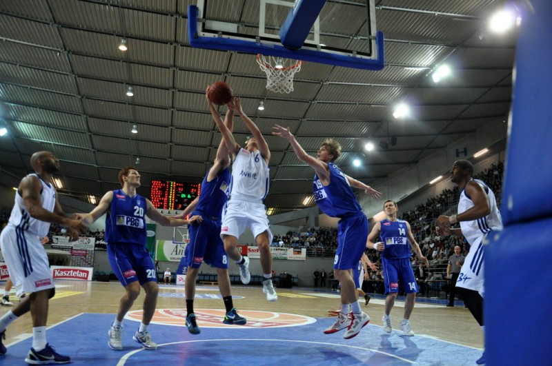 Seria podtrzymana, Basket rozbity
