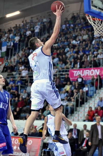 Seria podtrzymana, Basket rozbity