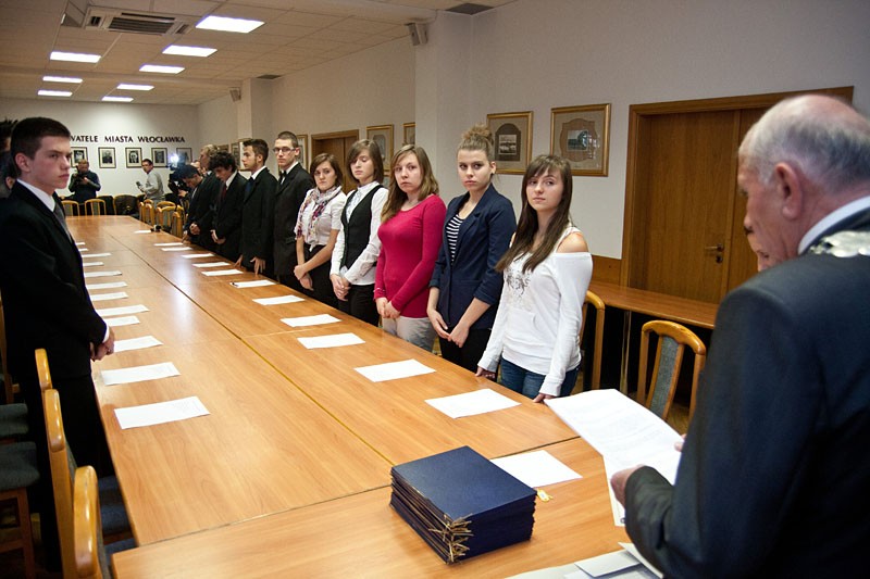 Młodzieżowa Rada Miasta. Pierwsza sesja IV kadencji