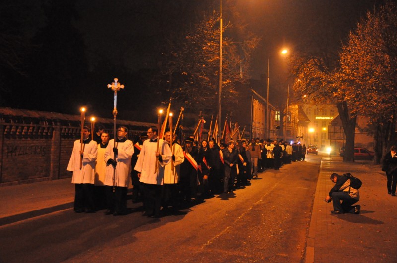Aresztowano duchownych i nauczycieli