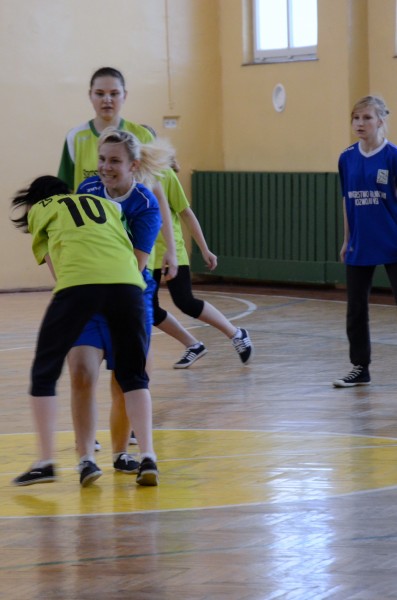 Powiatowe zawody w piłce ręcznej