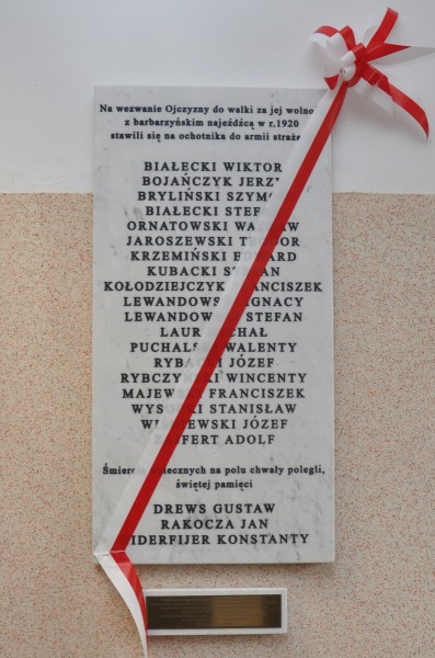 Oryginał zginął z Żabiej. Strażacy wykonali replikę.