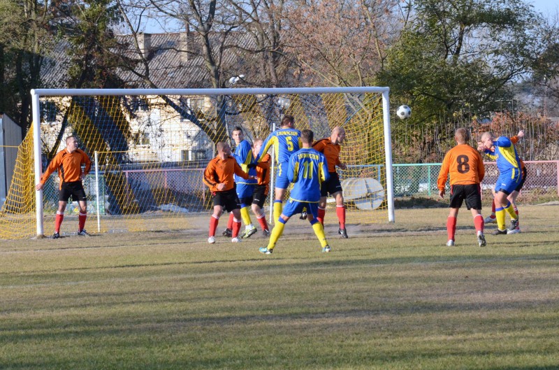 Zwycięstwo na inaugurację rundy