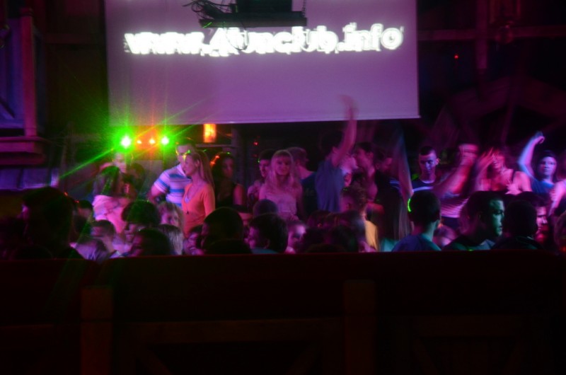 25.11 Klub Piekarnia