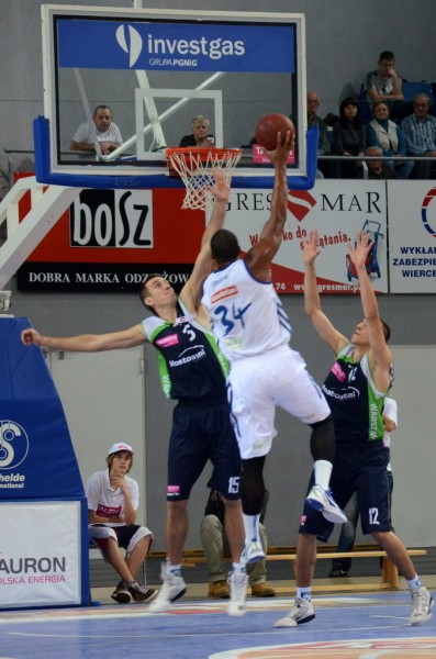 Osłabiony Anwil wygrywa