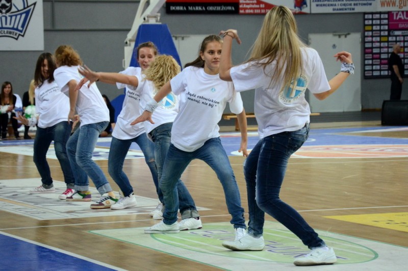 Osłabiony Anwil wygrywa