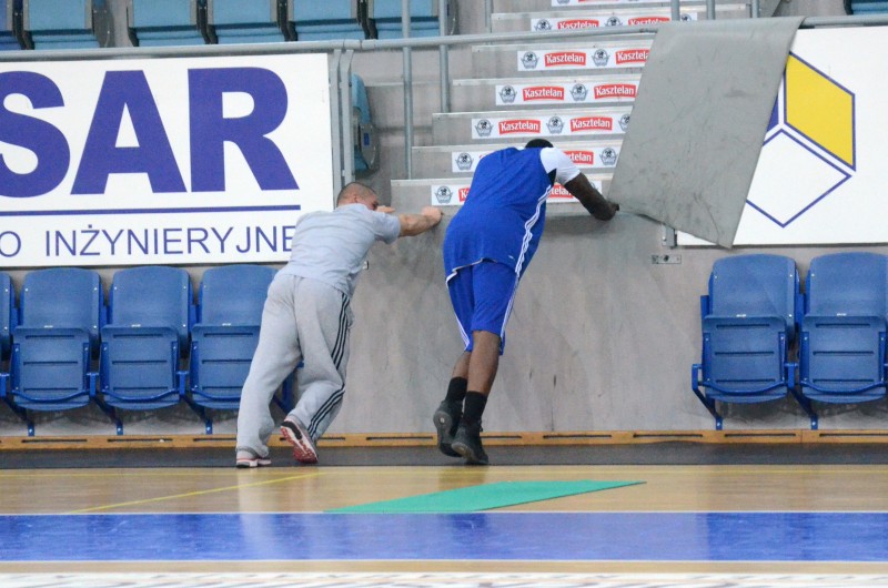 Pokazowy trening Lawrencea Kinnarda