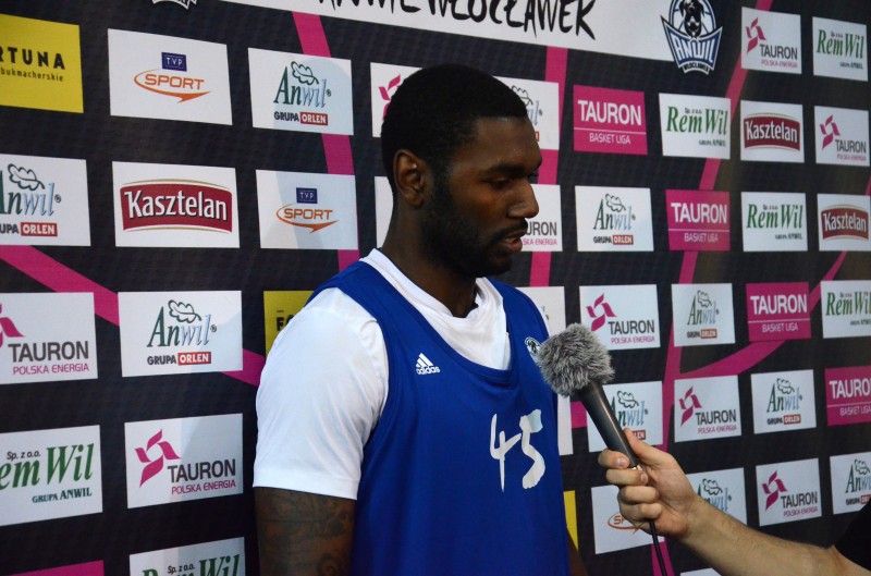 Pokazowy trening Lawrencea Kinnarda