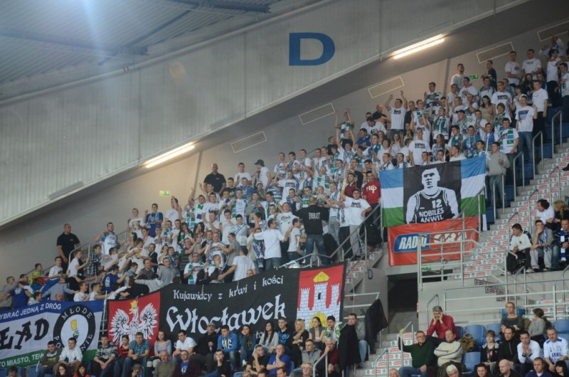 Gorące trybuny Hali Mistrzów