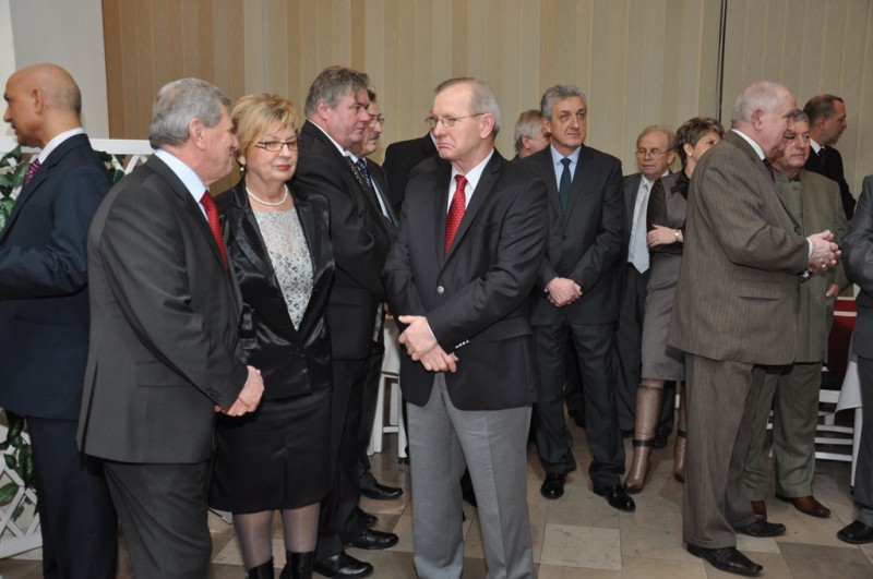Prezydent spotkał się z biznesmenami i ...