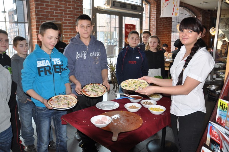 Jedz ile chcesz. Dziś dzień pizzy!
