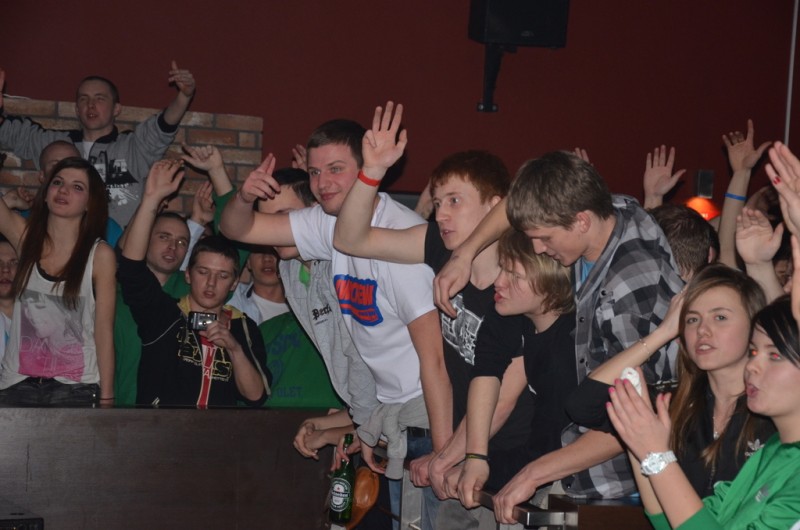 Koncert Małpy w MK Bowling
