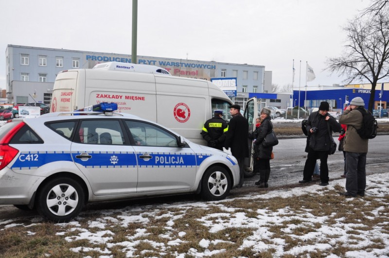 „Drogówka” zatrzymywała jeden pojazd za drugim...