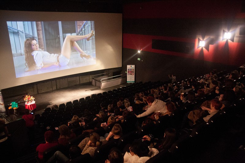 Kino na obcasach