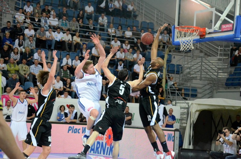 PGE Turów pobity, 1:0 dla Anwilu