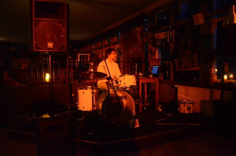 04.05 Koncert Wojtka Sobury w Tradycji