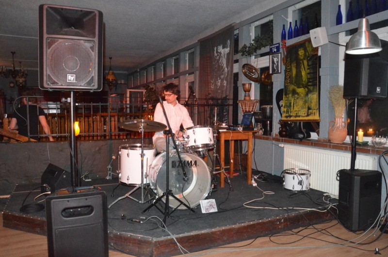 04.05 Koncert Wojtka Sobury w Tradycji