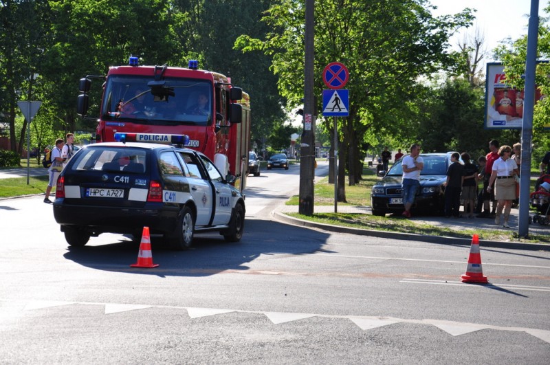 Groźny wypadek na skrzyżowaniu Kaliskiej i Zbiegniewskiej