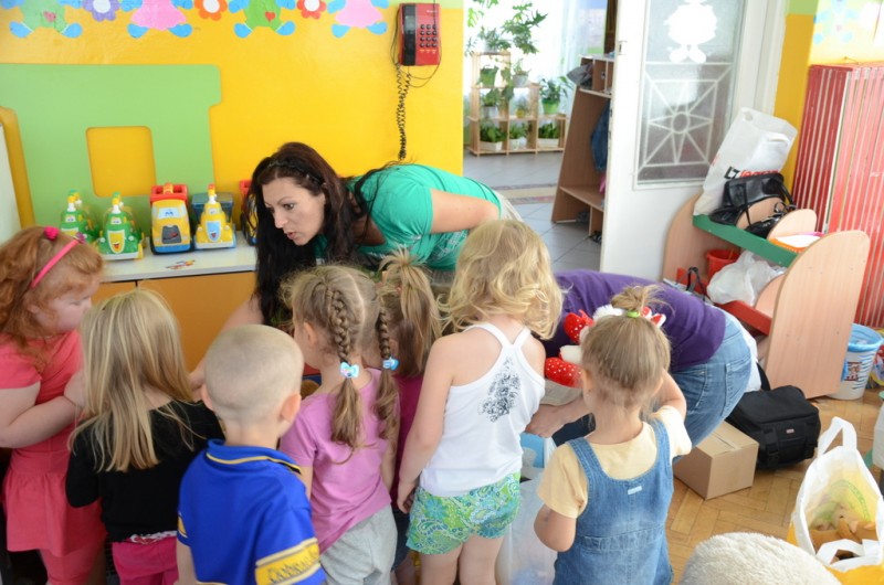 Przedszkolaki z „Ekoludka” wsparli kolegów z domu dziecka
