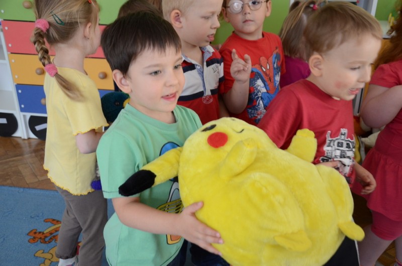 Przedszkolaki z „Ekoludka” wsparli kolegów z domu dziecka