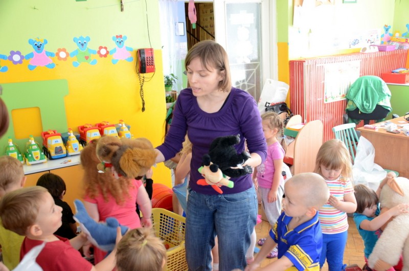 Przedszkolaki z „Ekoludka” wsparli kolegów z domu dziecka