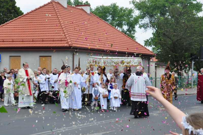 Procesje Bożego Ciała przeszły ulicami Włocławka