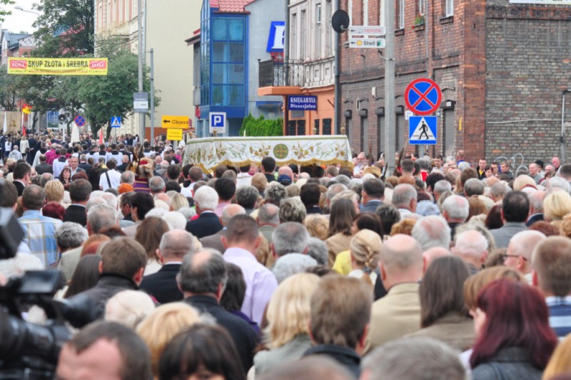Procesje Bożego Ciała przeszły ulicami Włocławka