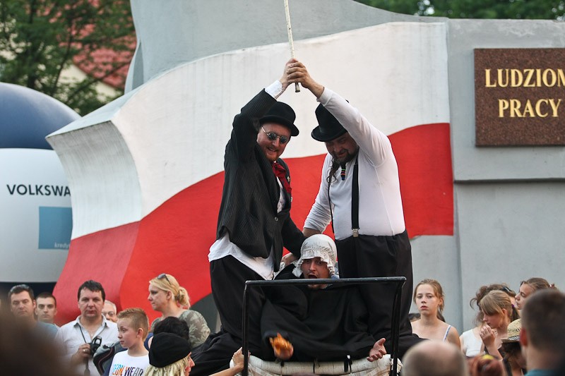 Teatry wyszły na ulicę, czyli Brukarnia 2012 [zdjęcia]