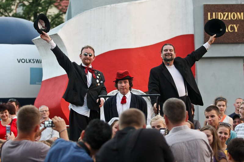 Teatry wyszły na ulicę, czyli Brukarnia 2012 [zdjęcia]