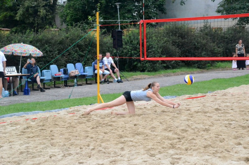 Piękna pogoda, piasek i piękne dziewczyny! Tak było w weekend na Bulwarach