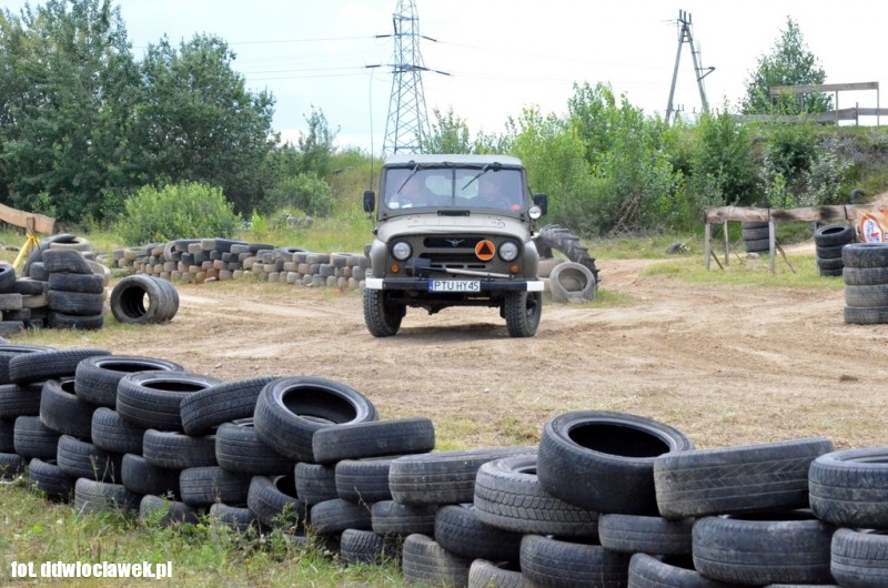 Zlot pojazdów militarnych w Lubrańcu. Zobacz jak było!