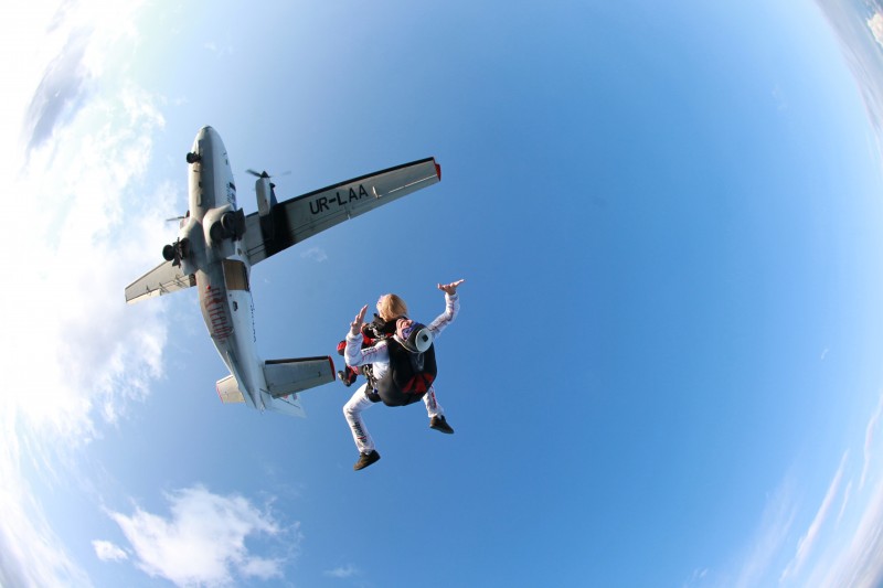 Skok Moniki ze Skydive.pl