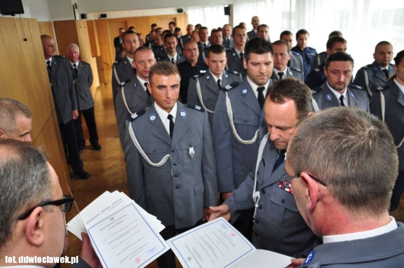 Ponad setka z awansem! Policja świętuje
