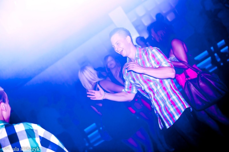 03.08 Millon Club